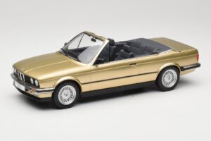 BMW 325i E30 Kabrioletas Smėlio MCG 1:18 MCG18544 Metalas