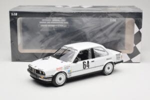 BMW 325i E30 #64 Auto Budde K. Oestreich / E. Rensing Winner 24 Hours Nürburgring 1986 Minichamps 1:18 155862664 Metalas - nuotrauka 6 iš 6