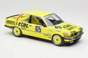 BMW 325i E30 #65 Auto Budde D. Hamelmann / K. Walterscheid 24 Hours Nürburgring 1986 Minichamps 1:18 155862665 Metalas - nuotrauka 4 iš 6