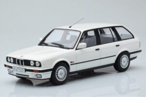 BMW 325i E30 Touring Baltas Riboto Leidimo Norev 1:18 183217 Metalas