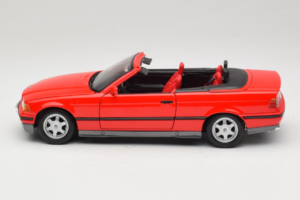 BMW 325i E36 Kabrioletas Raudonas Maisto 1:18 50229 Metalas - nuotrauka 4 iš 8