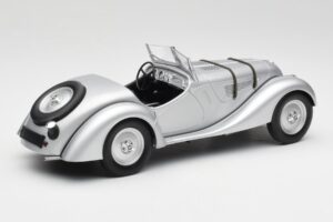 BMW 328 Sidabrinis Minichamps 1:18 155025030 Metalas - nuotrauka 2 iš 6