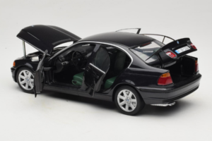 BMW 328i E46 Juodas UT Models 1:18 80439422373 Metalas - nuotrauka 5 iš 8