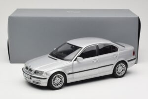 BMW 330i E46 Sidabrinis UT 1:18 80430302328 Metalas - nuotrauka 8 iš 8