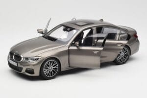 BMW 330i G20 Sidabrinis Norev 1:18 183275 Metalas - nuotrauka 2 iš 8