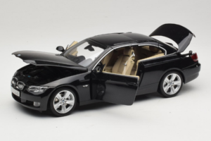BMW 335i E93 Kabrioletas Sapphire Black Kyosho 1:18 80430413375 Metalas - nuotrauka 2 iš 10