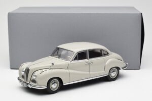 BMW 501 Cortina Pilkas AUTOart 1:18 80430393098 Metalas - nuotrauka 8 iš 8
