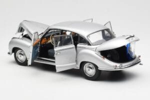 BMW 502 2.6 Luxus Super Sidabrinis AUTOart 1:18 70593 Metalas - nuotrauka 5 iš 8