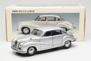 BMW 502 2.6 Luxus Super Sidabrinis AUTOart 1:18 70593 Metalas - nuotrauka 8 iš 8