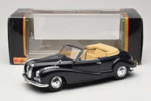 BMW 502 Kabrioletas Juodas Maisto 1:18 31817 Metalas - nuotrauka 8 iš 8