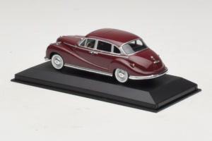 BMW 502 V8 Tamsiai Raudonas Minichamps 1:43 430022402 Metalas - nuotrauka 3 iš 4
