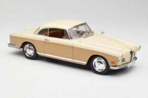 BMW 503 Smėlinė Revell 1:18 8832 Metalas - nuotrauka 6 iš 8