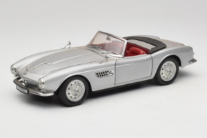 BMW 507 Kabrioletas Sidabrinis Revell 1:18 8829 Metalas