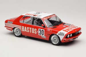 BMW 528i E28 #30 D. Quester / A. Hahne / E. Joosen 24 Hours of Spa Winner 1982 IXO 1:18 18RMC182A Metalas - nuotrauka 4 iš 6