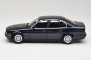 BMW 535i E34 Blue Metallic Minichamps 1:18 100024004 Metalas - nuotrauka 4 iš 8