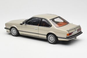 BMW 635 CSi E24 Bronzit Beige Metallic AUTOart 1:18 70523 Metalas - nuotrauka 7 iš 8