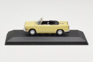 BMW 700 Kabrioletas Geltonas Minichamps 1:43 BMW002 Metalas