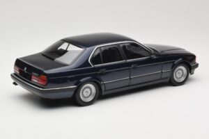 BMW 730i E32 Mėlynas Metallic Minichamps 1:18 100023006 Metalas - nuotrauka 3 iš 8