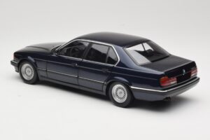 BMW 730i E32 Mėlynas Metallic Minichamps 1:18 100023006 Metalas - nuotrauka 7 iš 8