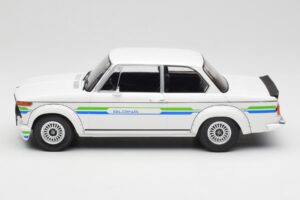 BMW Alpina 2002 E10 Turbo Baltas MCG 1:18 MCG18409-R Metalas - nuotrauka 3 iš 6