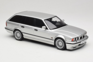 BMW Alpina B10 E34 4.6 Touring Sidabrinis MCG 1:18 MCG18332MCW Metalas - nuotrauka 4 iš 6