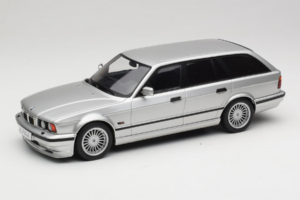 BMW Alpina B10 E34 4.6 Touring Sidabrinis MCG 1:18 MCG18332MCW Metalas