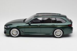BMW Alpina B5 G31 Touring Žalias GT Spirit 1:18 GT475 Derva - nuotrauka 4 iš 5