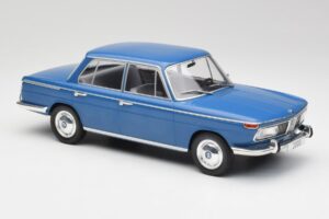 BMW 2000 Tilux E120 Caribe Mėlynas MCG 1:18 MCG18291 Metalas - nuotrauka 4 iš 6