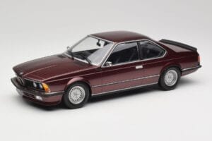 BMW 635 CSi E24 Karmesinrot Metallic Minichamps 1:18 155028105 Metalas