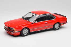 BMW 635 CSi E24 Raudonas Dilerio Leidimas Minichamps 1:18 80435B5D026 Metalas