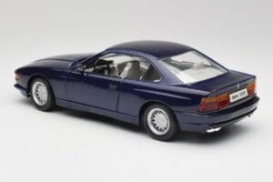 BMW E31 850i Mauritius Mėlynas Maisto 1:18 438813100299 Metalas - nuotrauka 7 iš 8