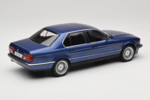 BMW Alpina B11 E32 3.5 Metallic Blue MCG 1:18 MCG18232 Metalas - nuotrauka 2 iš 6