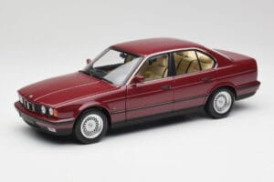 BMW 535i E34 Raudonas Minichamps 1:18 100024002 Metalas