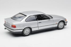BMW 3 Series E36 Coupe Sidabrinis UT Models 1:18 180023321 Metalas - nuotrauka 3 iš 8