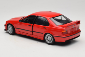 BMW 318is E36 Hellrot UT Models 1:18 180024302-R1 Metalas - nuotrauka 7 iš 8