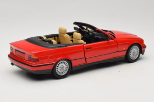 BMW 3 Series E36 Kabrioletas Raudonas UT Models 1:18 BMW005 Metalas - nuotrauka 3 iš 8