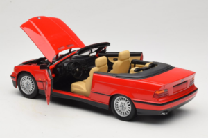 BMW 3 Series E36 Kabrioletas Raudonas UT Models 1:18 BMW005 Metalas - nuotrauka 5 iš 8
