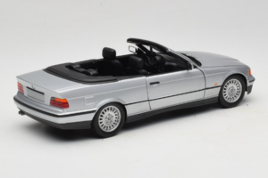BMW 3 Series E36 Kabrioletas Sidabrinis UT Models 1:18 BMW008 Metalas - nuotrauka 3 iš 8