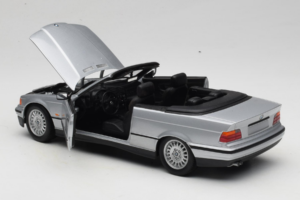 BMW 3 Series E36 Kabrioletas Sidabrinis UT Models 1:18 BMW008 Metalas - nuotrauka 5 iš 8