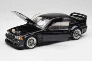 BMW E36 M3 GTR Street Cosmos Juodas UT Models 1:18 20481 Metalas - nuotrauka 2 iš 8