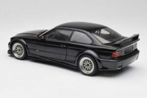 BMW E36 M3 GTR Street Cosmos Juodas UT Models 1:18 20481 Metalas - nuotrauka 6 iš 8