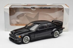 BMW E36 M3 GTR Street Cosmos Juodas UT Models 1:18 20481 Metalas - nuotrauka 8 iš 8