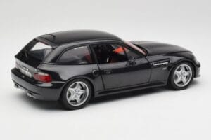BMW Z3 E36 M Coupe Cosmos Juodas UT Models 1:18 80439422193 Metalas - nuotrauka 3 iš 8