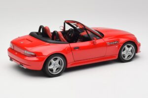 BMW Z3 E36 M Roadster Imola Raudonas UT Models 1:18 20411 Metalas - nuotrauka 3 iš 8