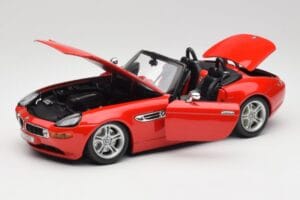 BMW Z8 E52 Raudonas Bburago 1:18 Z8001 Metalas - nuotrauka 2 iš 8