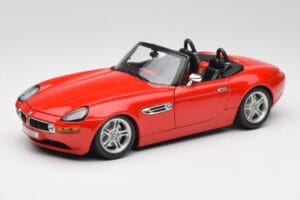 BMW Z8 E52 Raudonas Bburago 1:18 Z8001 Metalas