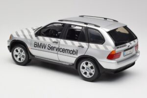 BMW X5 E53 3.0d Service Mobil Kyosho 1:18 80430305646 Metalas - nuotrauka 7 iš 8