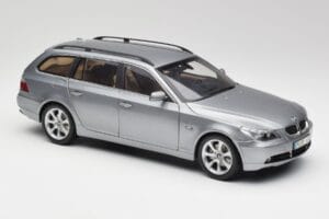 BMW 545i E61 Touring Šviesiai Pilkas Kyosho 1:18 80430308414 Metalas - nuotrauka 6 iš 8