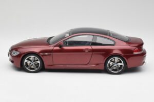 BMW M6 E63 Raudonas Kyosho 1:18 80430398134 Metalas - nuotrauka 4 iš 8