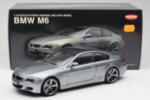 BMW M6 E63 Silver Pilkas Kyosho 1:18 08703GR Metalas - nuotrauka 8 iš 8